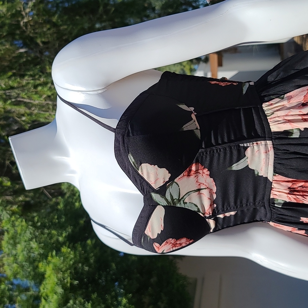 BAND OF GYPSIES Smocked Mini Dress XS Black Floral Skater Peplum Corset Sara - Picture 6 of 16